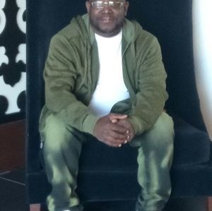 Meet your Posher, Reginald